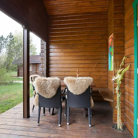 度假居 Huessli Numero 1 *